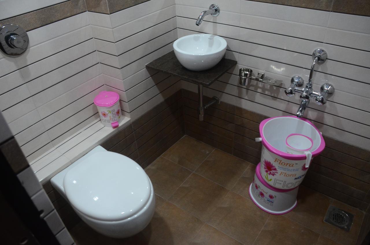 Hotel Ideal Vadodara Kültér fotó